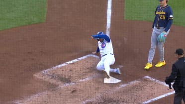 Ian Happ anota por lanzamiento descontrolado