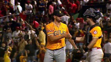 Burch Smith lo salva en triunfo de las Aguilas