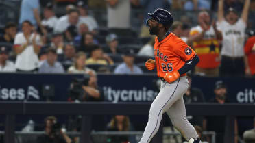 Taylor Trammell's two-run home run (3)