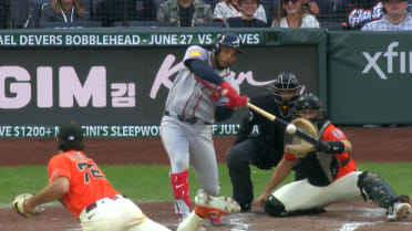 Hit impulsador de Dominic Smith 
