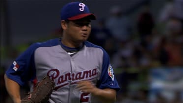 Bruce Chen at 2009 World Baseball Classic with Panama