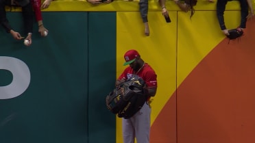 Arozarena, firme con México