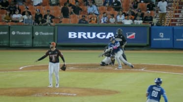 Jordan Lawlar remolca dos con doble