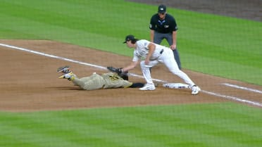 Justin Lawrence nabs Jurickson Profar after review