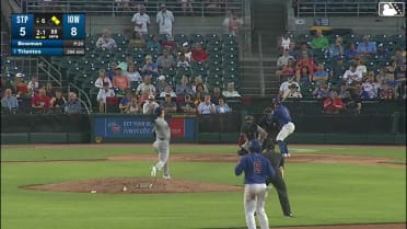 James Triantos singles on a sharp line drive to center fielder Ben Ross. BJ Murray scores. Moisés Ballesteros to 2nd.