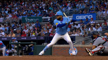 Dominic Smith's solo homer (8)