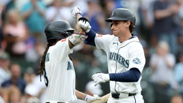 Colt Emerson's solo home run (3)