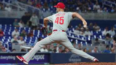 Zack Wheeler strikes out Jakob Marsee