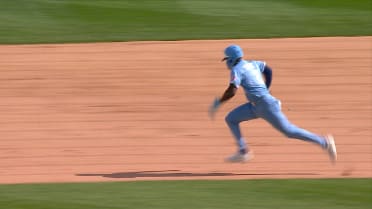 Tyler Tolbert steals two bags on back-to-back pitches
