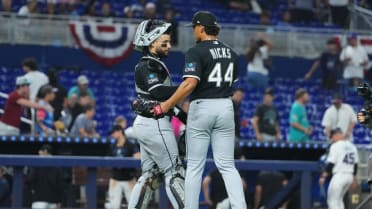 Jordan Hicks secures the save