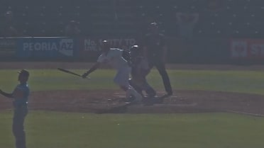 Alfredo Duno's RBI triple