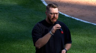 Wesley Baker sings "God Bless America" 
