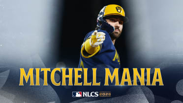 Garrett Mitchell's solo home run