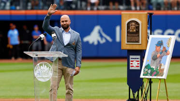 Carlos Beltrán es inducido en el Salón de la Fama de los Mets