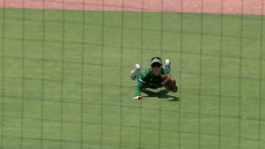 Jadelyn Allchin's headfirst diving catch
