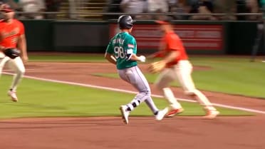 Jonny Farmelo's leadoff triple