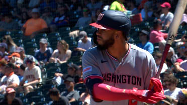 Luis García Jr.'s RBI double