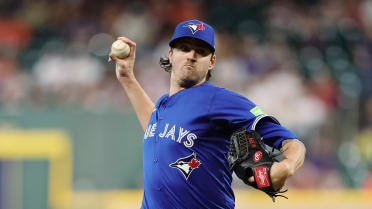 Kevin Gausman fans six across six frames 