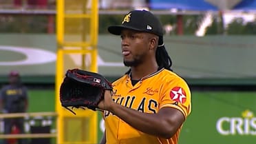 Oscar De La Cruz cuelga seis ceros y poncha a cuatro