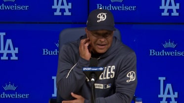 Dave Roberts talks offensive struggles, Yamamoto