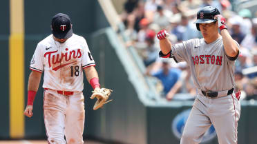 Masataka Yoshida's two-run single