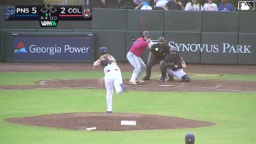 Max Williams homers (3) on a fly ball to left center field.