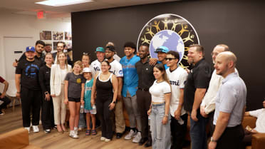 Marlins assist Venezuela relief effort with supplies