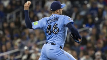 Patrick Corbin poncha siete vs. Piratas