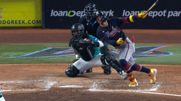 Mauricio Dubón's RBI base hit