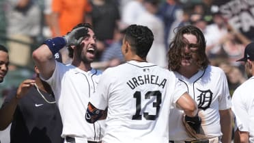 Gio Urshela's walk-off two-run homer (4)