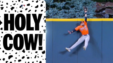 Colton Cowser ROBS a walk-off homer to seal the win!