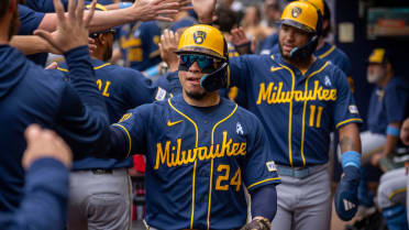 William Contreras and Jake Bauers go back-to-back