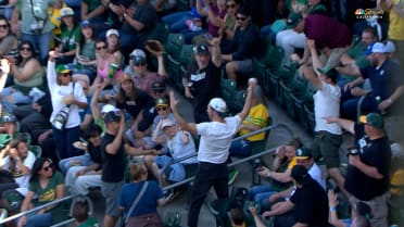 Athletics fan makes insane catch