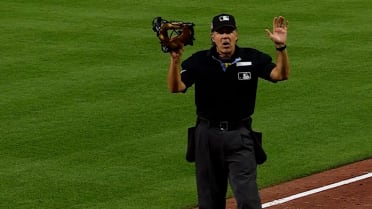 Colton Cowser's hit ruled a foul ball after review