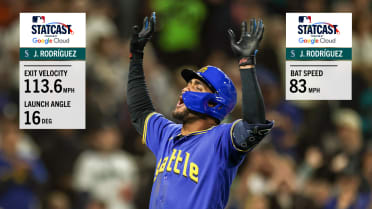 Julio Rodríguez crushes 113.6 mph homer