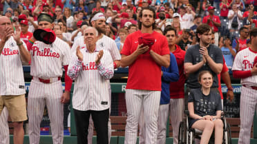 Phillies host Sarah Langs on Lou Gehrig Day