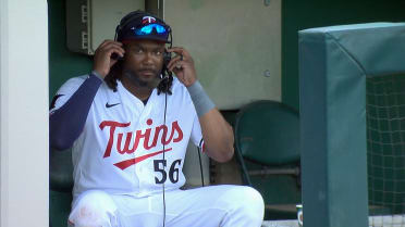 Josh Bell on preparing in spring, switch hitting