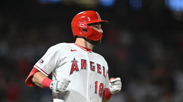 Nolan Schanuel empata con sencillo 