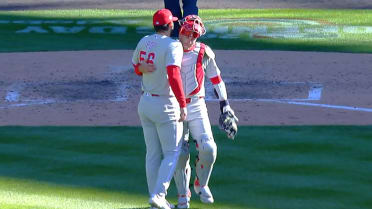 Zach Pop sella la victoria de los Filis con 3 ponches