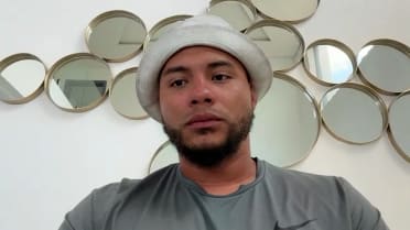 Willson Contreras discusses joining the Red Sox