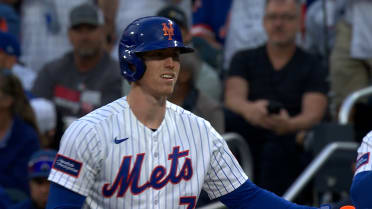 Brett Baty pega hit remolcador 