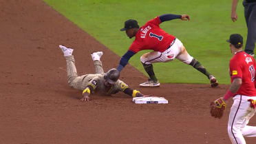 Chadwick Tromp throws out Luis Arraez at 2nd base