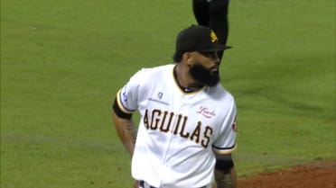 Richard Rodríguez poncha a tres en la 8va