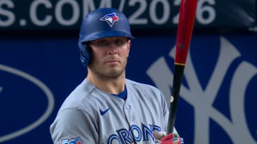 Daulton Varsho pega 4 hits contra los Yankees