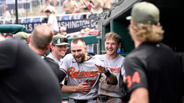 Colton Cowser's first homer of the year
