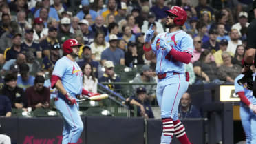 Iván Herrera's solo home run (16)