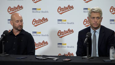 Elias, Albernaz talk disappointing 2026 season 