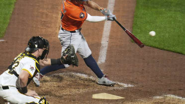 Jose Altuve's sacrifice fly