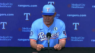 Bruce Bochy breaks down 8-1 win over Cardinals