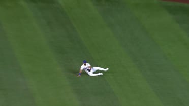 Leody Taveras' sliding catch
